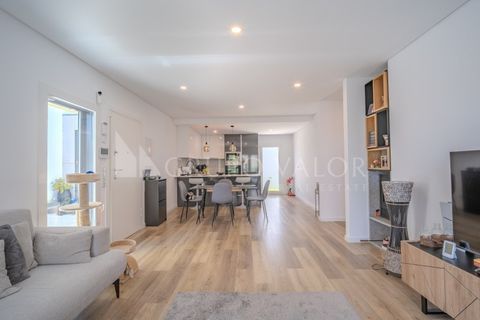 Villa i Odivelas, Lisbon, Odivelas - € 545.000 | Ref: 020271081 - foto 5