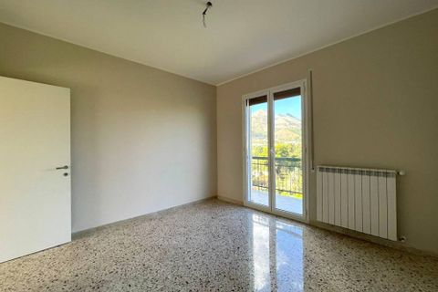 Lejlighed i Palermo, Palermo, Palermo - € 139.000 | Ref: Via N. Cento - foto 2