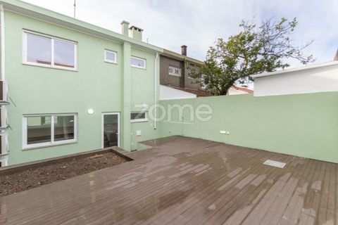 Villa i Paranhos, Porto, Paranhos - € 396.000 | Ref: ZMPT583890 - foto 3