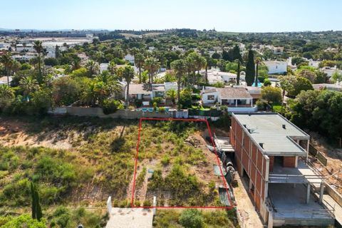 Helårsgrund i Guia, Faro, Guia - € 240.000 | Ref: W-049ZH6 - foto 3
