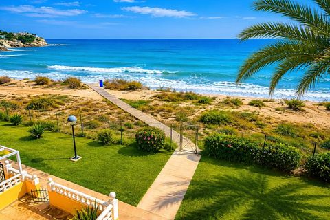 Rækkehus i El Campello, Alicante, El Campello - € 284.900 | Ref: 73048/6084 - foto 1
