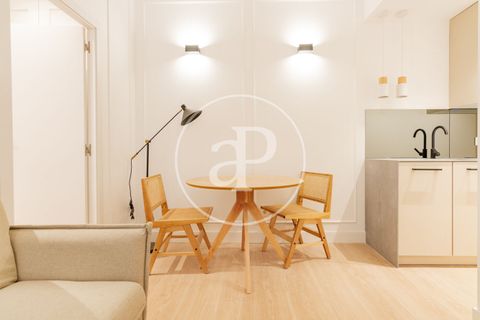 Apartament a Madrid, Madrid, Madrid - € 1.500/mes | Ref: AM2606067 - foto 19