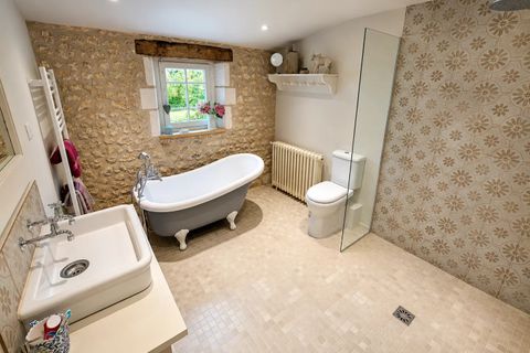 Villa a Chalais, Charente, Chalais - € 270.000 | Ref: BVI85864 - foto 6