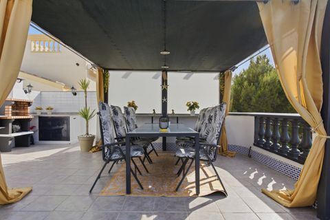 Villa i Ciudad Quesada, Alicante, Ciudad Quesada - € 480.000 | Ref: INTA-94619 - foto 11