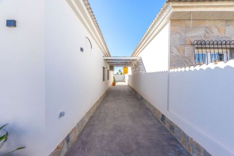 Villa a El Chaparral, Alicante, El Chaparral - € 459.000 | Ref: CM465 - foto 20