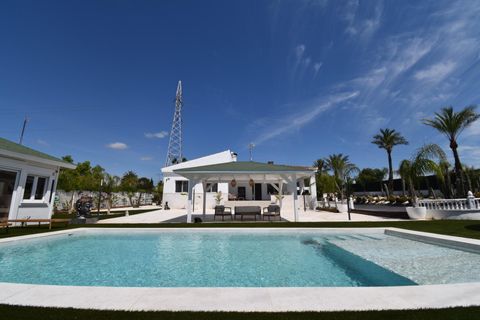 Villa en Elche, Alicante, Elche - € 998.000 | Ref: PNA/10946 - photo 2
