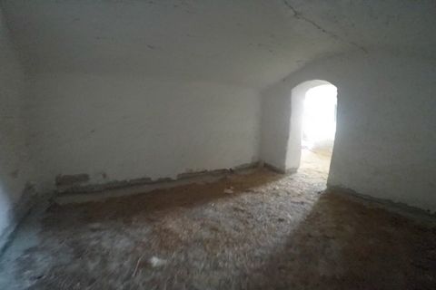 Landejendom i Baza, Granada, Baza - € 162.000 | Ref: v3165 - foto 5
