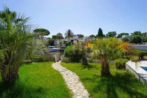 Villa i Empuriabrava, Gerona, Empuriabrava - € 890.000 | Ref: 508 - foto 34
