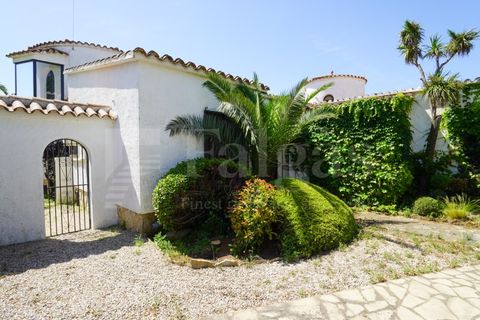 Villa i Empuriabrava, Gerona, Empuriabrava - € 890.000 | Ref: 508 - foto 41