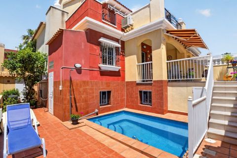 Byhus i Torrevieja, Alicante, Torrevieja - € 329.000 | Ref: MLSC9568937 - foto 1