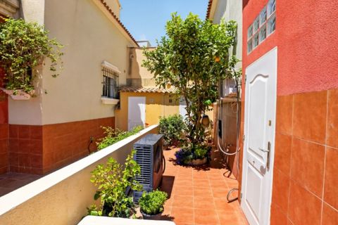 Byhus i Torrevieja, Alicante, Torrevieja - € 329.000 | Ref: MLSC9568937 - foto 34