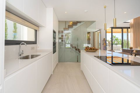 Villa a Finestrat, Alicante, Finestrat - € 1.195.000 | Ref: DG6751/4038 - foto 7