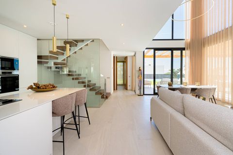 Villa a Finestrat, Alicante, Finestrat - € 1.195.000 | Ref: DG6751/4038 - foto 11