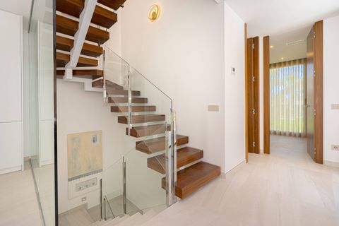 Villa a Finestrat, Alicante, Finestrat - € 1.195.000 | Ref: DG6751/4038 - foto 12