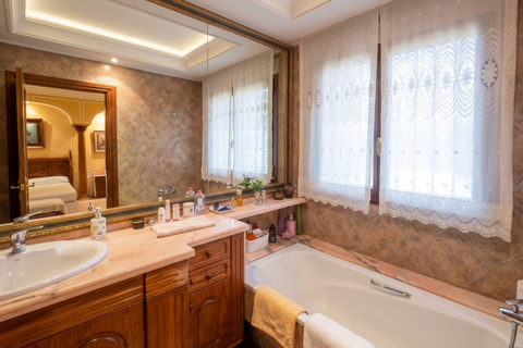Villa en Elche, Alicante, Elche - € 1.150.000 | Ref: AKS-91671 - photo 18
