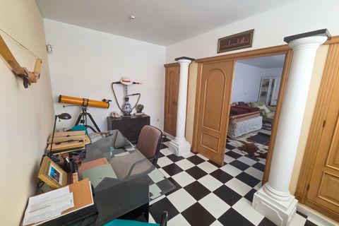 Villa en Elche, Alicante, Elche - € 1.150.000 | Ref: AKS-91671 - photo 23