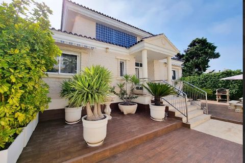 Villa i Torrevieja, Alicante, Torrevieja - € 1.170.000 | Ref: C-1187 - foto 2