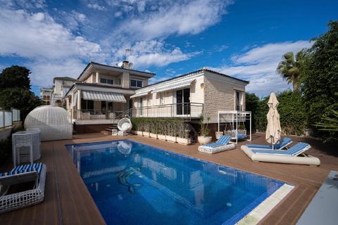Villa i Torrevieja, Alicante, Torrevieja - € 1.170.000 | Ref: C-1187 - foto 3
