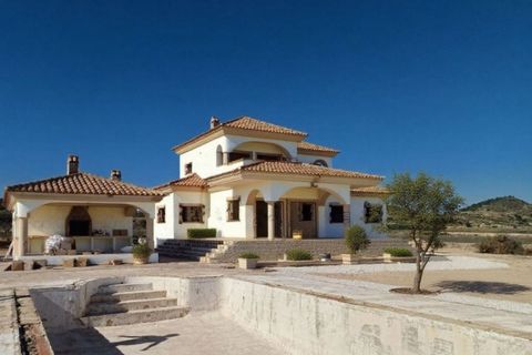 Villa i Pinoso, Alicante, Pinoso - € 485.000 | Ref: 9038 PT3140 - foto 1