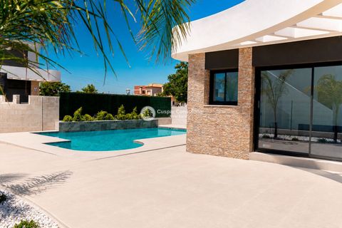 Villa a Rojales, Alicante, Rojales - € 465.000 | Ref: 2214 - foto 1