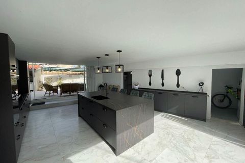 Villa in Benidorm, Alicante, Benidorm - € 3,500/month | Ref: LUX0059 - photo 6