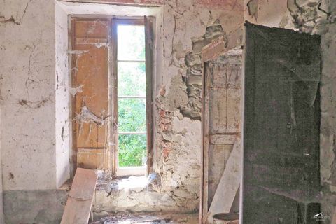 Villa i Bagnone, Massa and Carrara, Bagnone - € 30.000 | Ref: 251A - foto 6