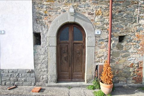 Rækkehus i Fivizzano, Massa and Carrara, Fivizzano - € 20.000 | Ref: 042L - foto 3