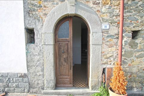 Rækkehus i Fivizzano, Massa and Carrara, Fivizzano - € 20.000 | Ref: 042L - foto 4