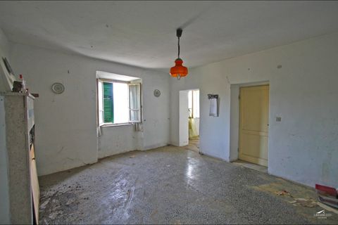 Rækkehus i Fivizzano, Massa and Carrara, Fivizzano - € 20.000 | Ref: 042L - foto 8