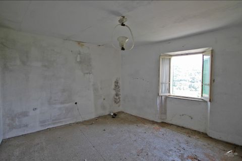 Rækkehus i Fivizzano, Massa and Carrara, Fivizzano - € 20.000 | Ref: 042L - foto 10