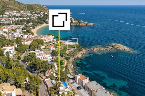 Villa i Roses, Gerona, Roses - € 1.850.000 | Ref: CBR70101 - foto 40