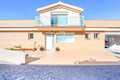 Villa i Salou, Tarragona, Salou - € 750.000 | Ref: TAR70513 - foto 4