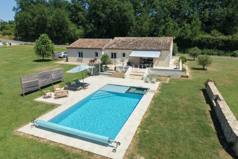 Villa i Duras, Lot-et-Garonne, Duras - € 336.000 | Ref: CJG060 - foto 1