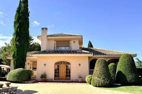 Villa en Cocentaina, Alicante, Cocentaina - € 695.000 | Ref: 20237/12462 - photo 3