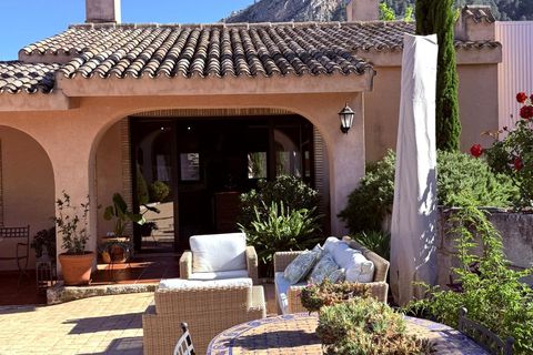 Villa en Cocentaina, Alicante, Cocentaina - € 695.000 | Ref: 20237/12462 - photo 30
