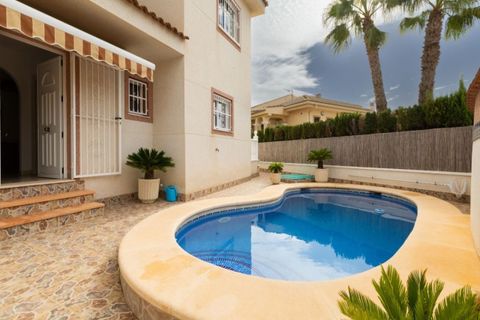 Villa a Rojales, Alicante, Rojales - € 379.500 | Ref: 200-4855 - foto 3