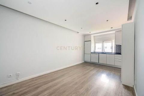 Lejlighed i Amadora, Lisbon, Amadora - € 290.000 | Ref: C0222-07121 - foto 3