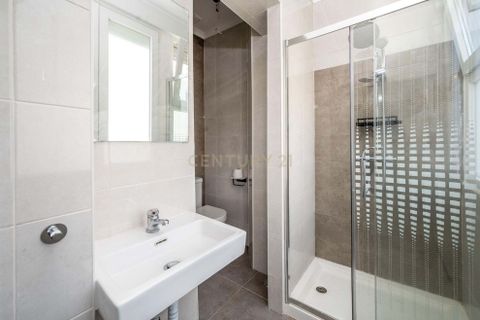 Lejlighed i Amadora, Lisbon, Amadora - € 290.000 | Ref: C0222-07121 - foto 11
