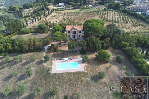 Villa i Riparbella, Pisa, Riparbella - € 2.300.000 | Ref: v619213-x - foto 37