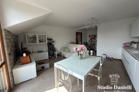 Leilighet i Mariano Comense, Como, Mariano Comense - € 179 000 | Ref: LD-Via Sant'Antonio - foto 4