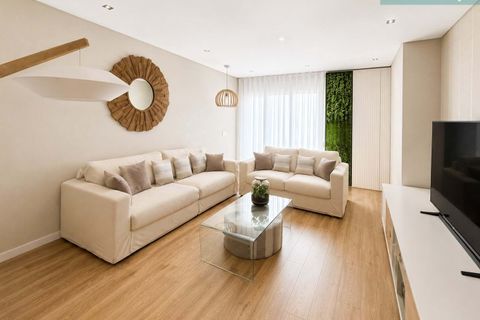 Lejlighed i Carcavelos, Lisbon, Carcavelos - € 900.000 | Ref: L2026418 - foto 1
