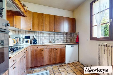 Villa i Villepinte, Seine-Saint-Denis, Villepinte - € 520.000 | Ref: DOM32708 - foto 12