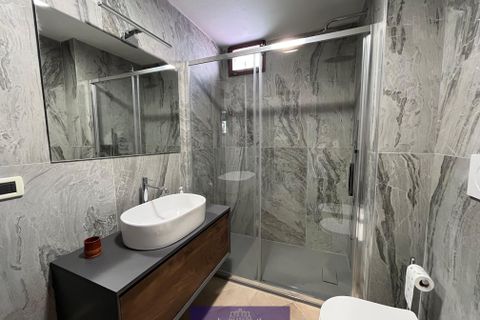 Byhus i Florence, Florence, Florence - € 2.400/måned | Ref: a26240 - foto 27