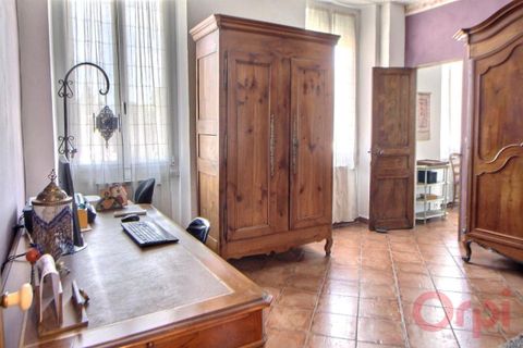 Leilighet i Marseille, Bouches-du-Rhone, Marseille - € 350 000 | Ref: H0A7-I4Z-5SQ - foto 12