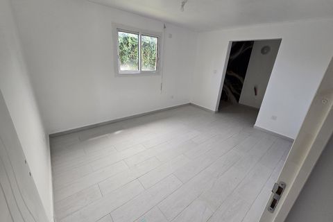 Villa i Capesterre-Belle-Eau, Guadeloupe, Capesterre-Belle-Eau - € 295.000 | Ref: E538A48854F546BC - foto 9