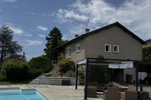 Villa a Bage-Dommartin, Ain, Bage-Dommartin - € 595.000 | Ref: GV806 - foto 11