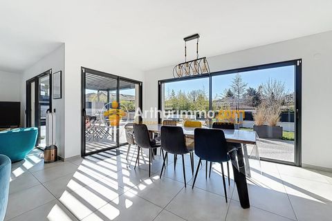 Villa i Bourgoin-Jallieu, Isere, Bourgoin-Jallieu - € 499.000 | Ref: 87110315 - foto 12