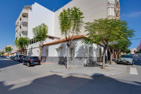 Byhus i Torrevieja, Alicante, Torrevieja - € 350.000 | Ref: 786127 - foto 39