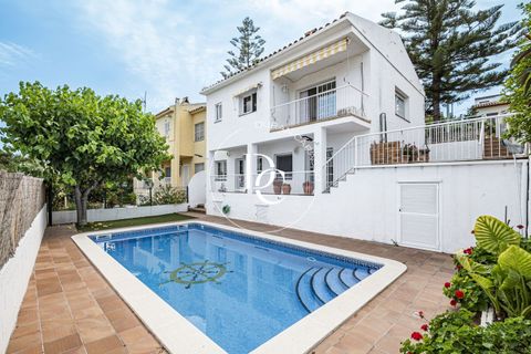 Villa i Sant Pere De Ribes, Barcelona, Sant Pere De Ribes - € 585.000 | Ref: 6378 - foto 1