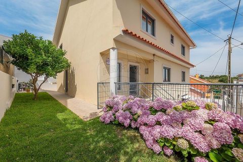 Villa a Cascais, Lisbon, Cascais - € 1.100.000 | Ref: 121021444-59 - foto 2